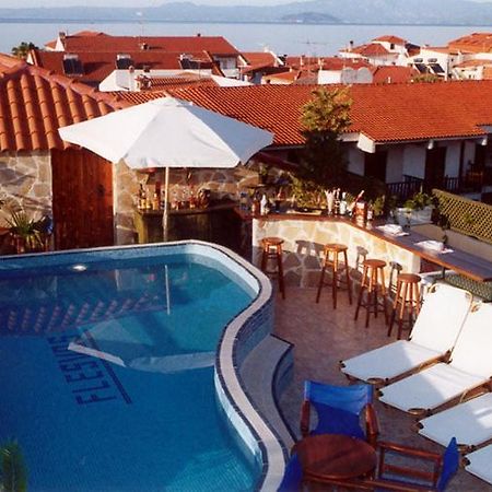 Hotel Flesvos Pefkochori Bagian luar foto