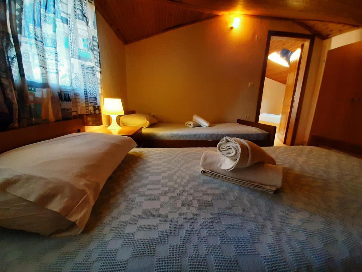 Hotel Flesvos Pefkochori Bagian luar foto